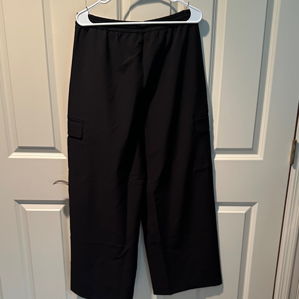 Athleta Cargo Black Pants - Picture 9 of 9